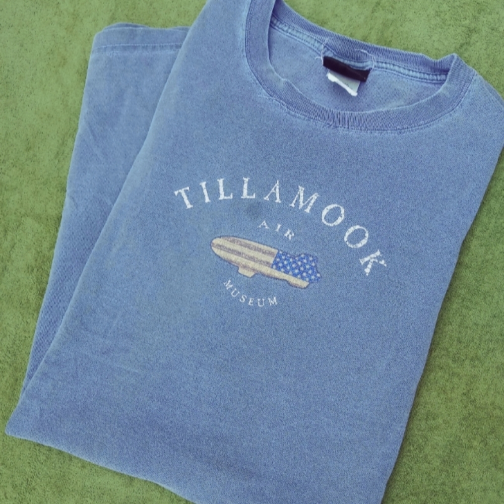 TILLAMOOK AIR MUSEUM SIZE XXL